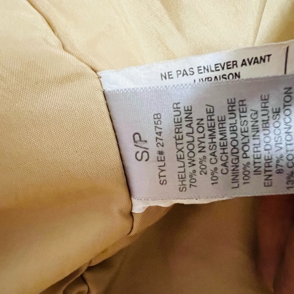 Mantles Hooded Coat 70% wool - Picture 6 of 9